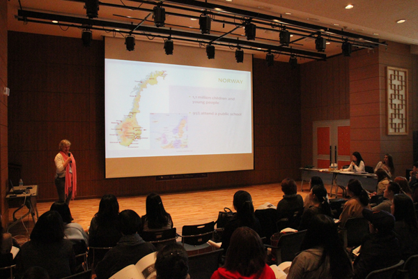 2015 아르떼 해외전문가 초청워크숍 with 마리트 울번트, 베넷 아힘