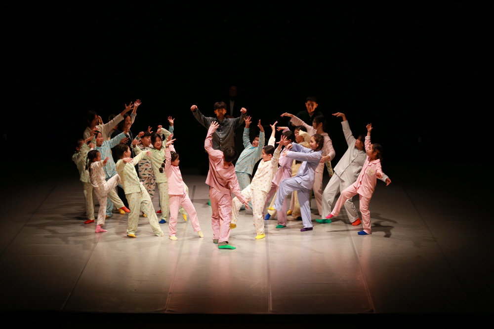 ✉[아뜨르릉] CHOOM, 춤, DANCE – 모두 다 춤이야!